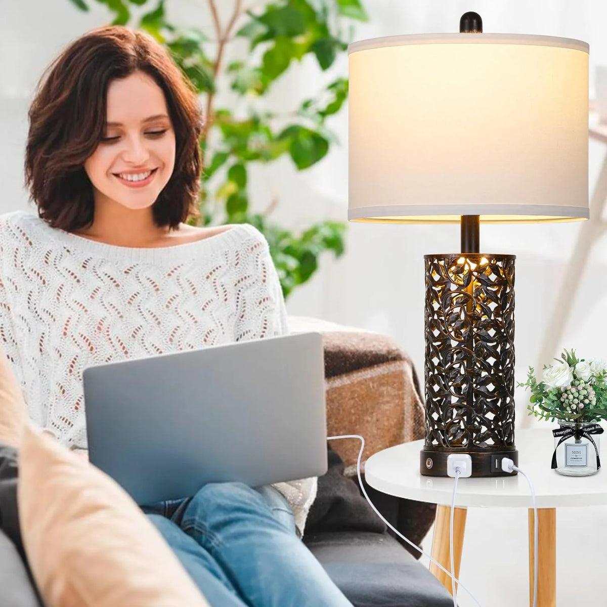 Cinkeda Table Lamp Set of 2 for Living Room Bedroom with USB Ports AC Outlet 3 Way Dimmable Touch Nightlight Farmhouse White Floral Nightstand Bedside Lamps