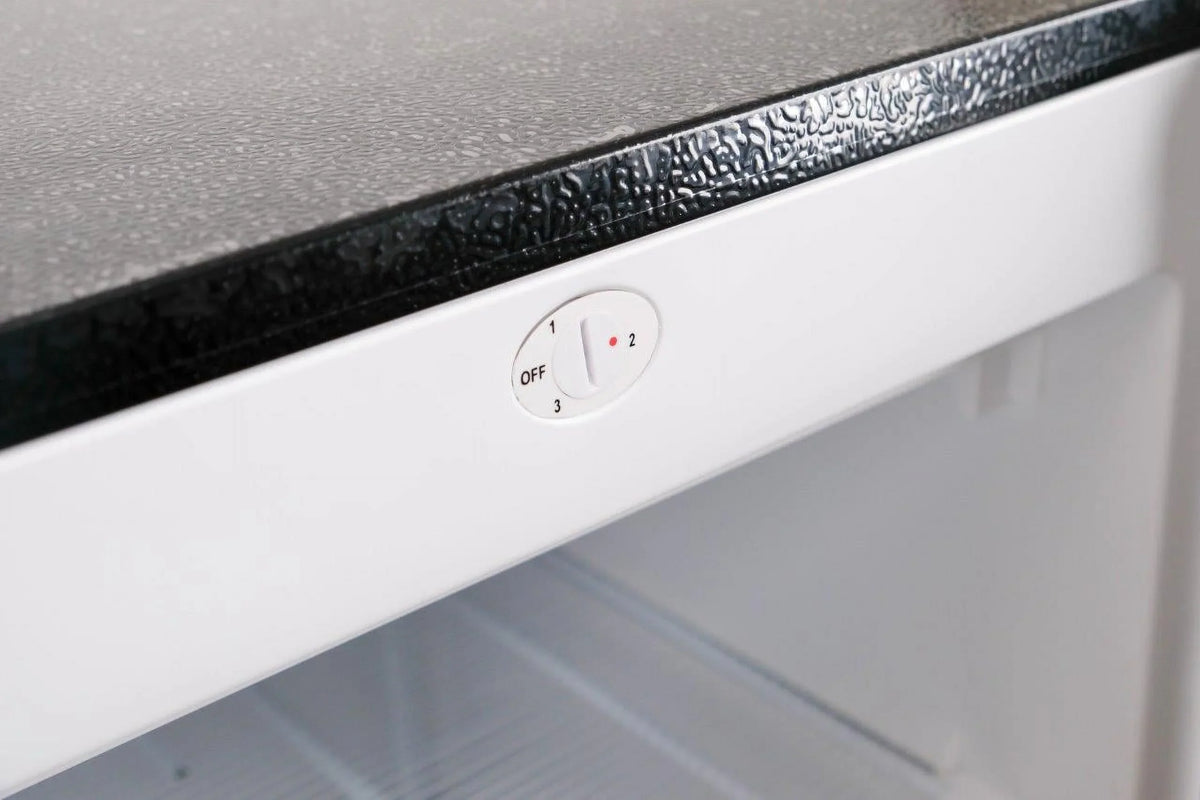 Frigidaire 6.5 Cu. ft. Upright Freezer, Platinum Silver, EFRF698