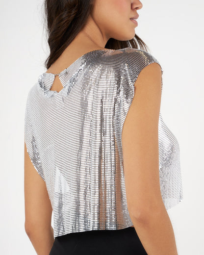 Retail Agenda Daphne Top in Silver – Elegant Women's Top